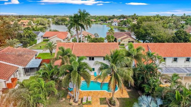 2560 Bass Way, Cooper City, FL 33026