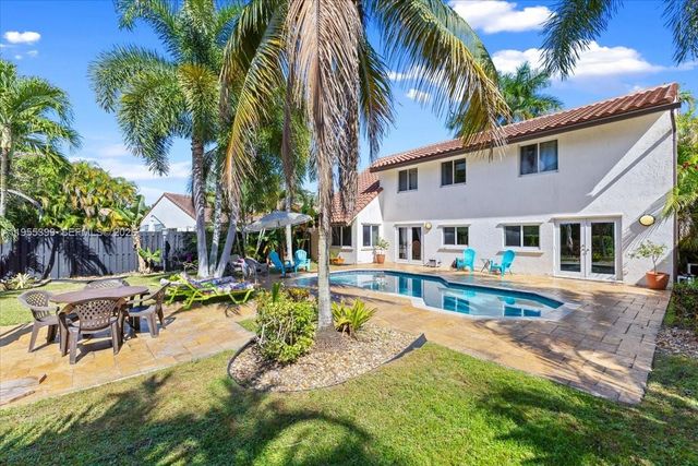 2560 Bass Way, Cooper City, FL 33026