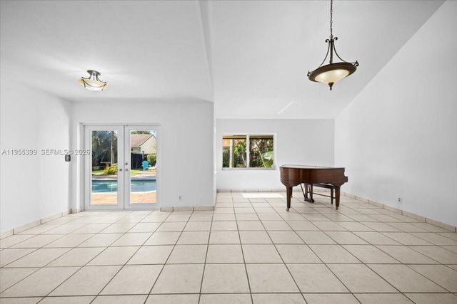 2560 Bass Way, Cooper City, FL 33026