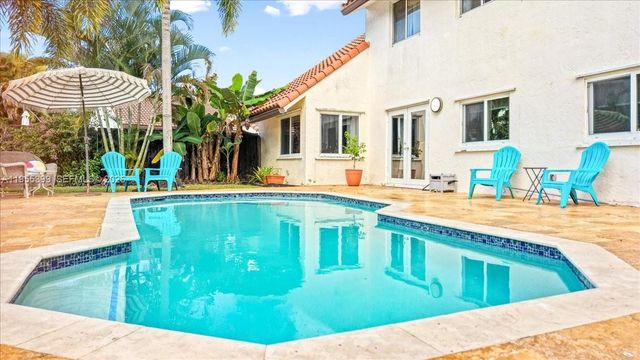 2560 Bass Way, Cooper City, FL 33026