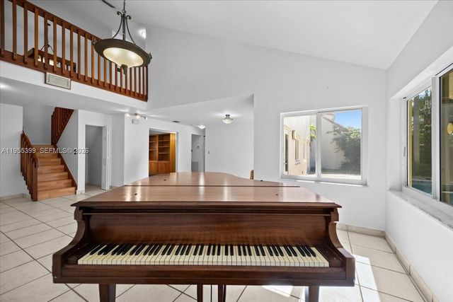 2560 Bass Way, Cooper City, FL 33026