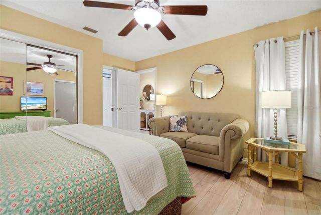 3207 GREEN DOLPHIN STREET, Tarpon Springs, FL 34689