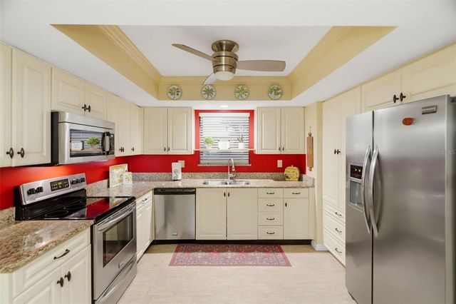 3207 GREEN DOLPHIN STREET, Tarpon Springs, FL 34689