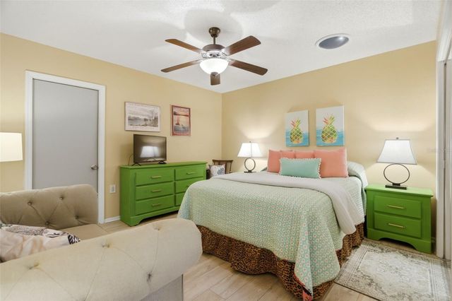 3207 GREEN DOLPHIN STREET, Tarpon Springs, FL 34689
