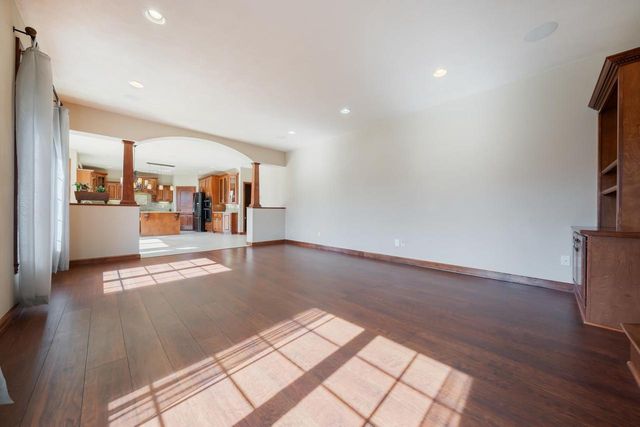 3895 SHOREBIRD COURT, Oshkosh, WI 54904