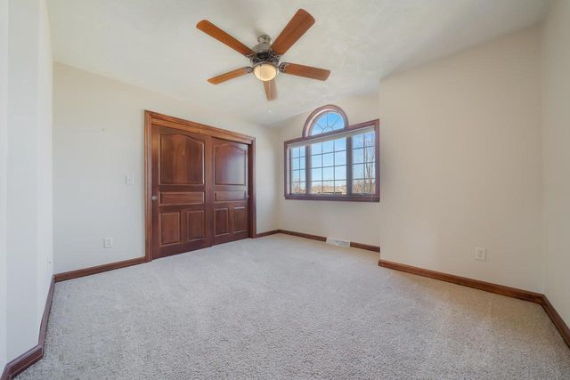 3895 SHOREBIRD COURT, Oshkosh, WI 54904