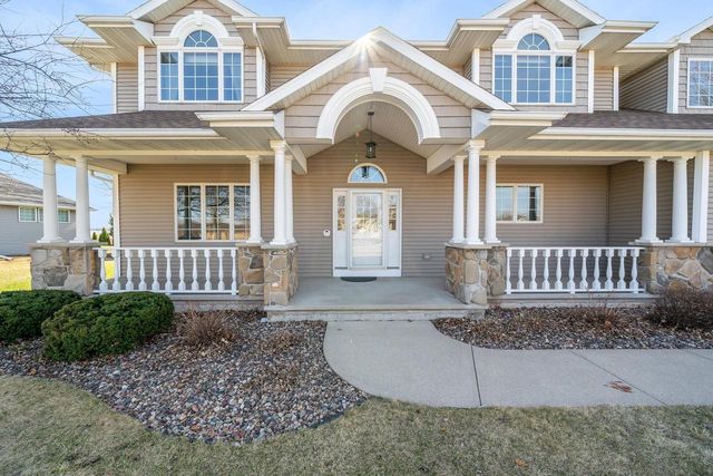 3895 SHOREBIRD COURT, Oshkosh, WI 54904