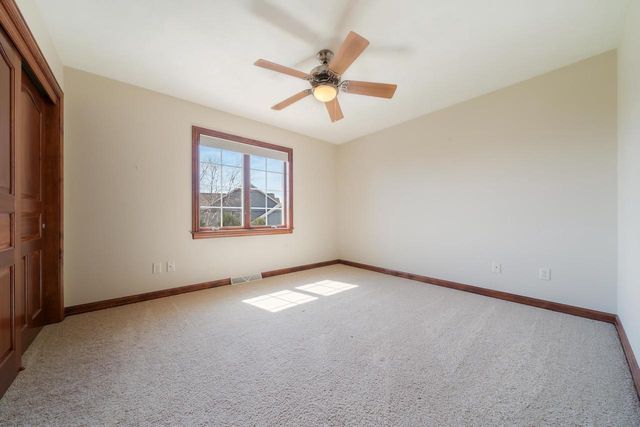 3895 SHOREBIRD COURT, Oshkosh, WI 54904
