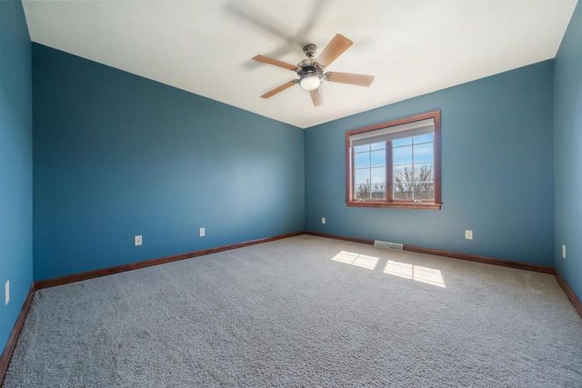 3895 SHOREBIRD COURT, Oshkosh, WI 54904