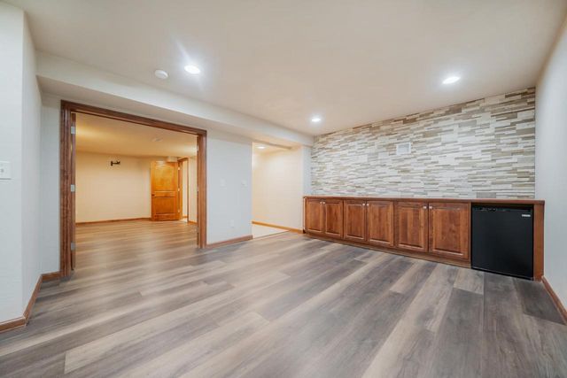 3895 SHOREBIRD COURT, Oshkosh, WI 54904