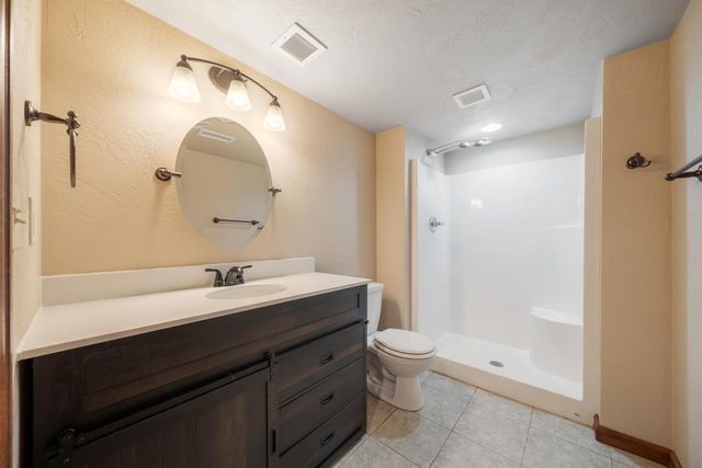3895 SHOREBIRD COURT, Oshkosh, WI 54904