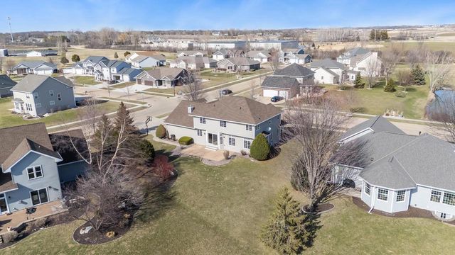 3895 SHOREBIRD COURT, Oshkosh, WI 54904
