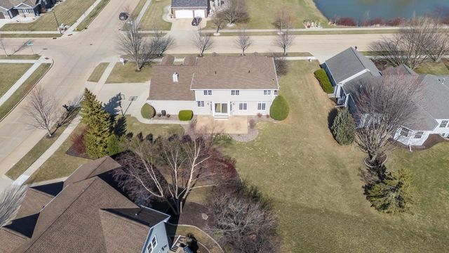 3895 SHOREBIRD COURT, Oshkosh, WI 54904