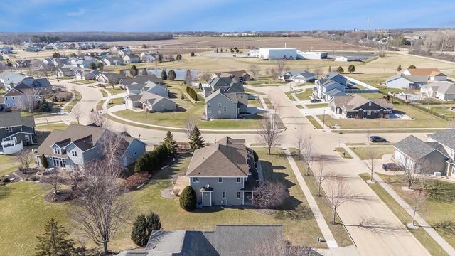 3895 SHOREBIRD COURT, Oshkosh, WI 54904