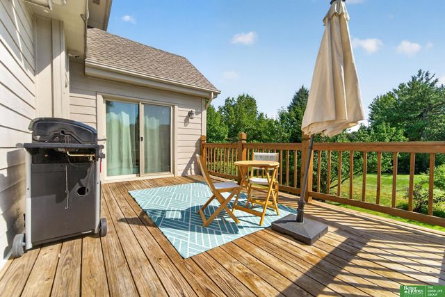 17505 Howard Street, Omaha, NE 68118