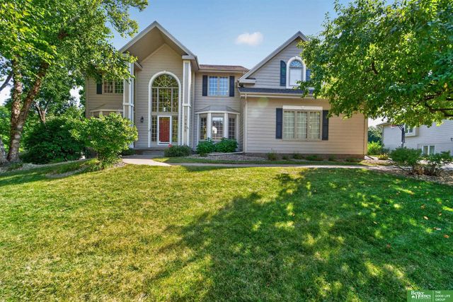 17505 Howard Street, Omaha, NE 68118
