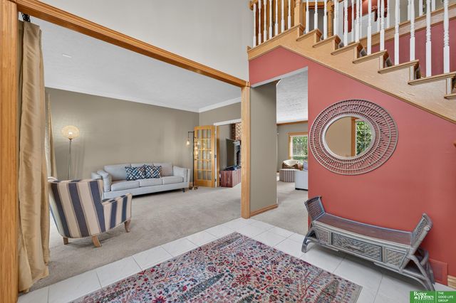 17505 Howard Street, Omaha, NE 68118