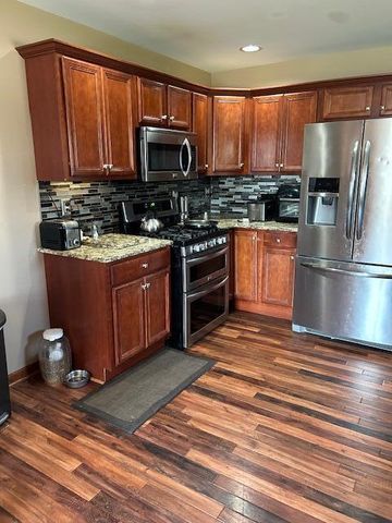 10670 Maine Drive, Crown Point, IN 46307