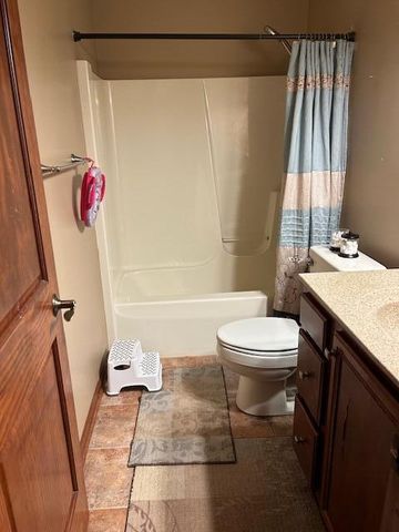 10670 Maine Drive, Crown Point, IN 46307