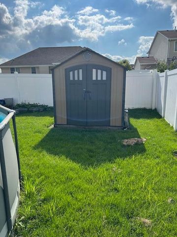 10670 Maine Drive, Crown Point, IN 46307