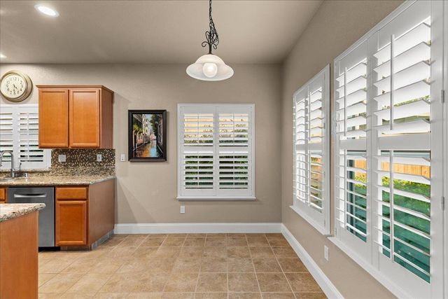 1672 Moonbeam Way, Turlock, CA 95382