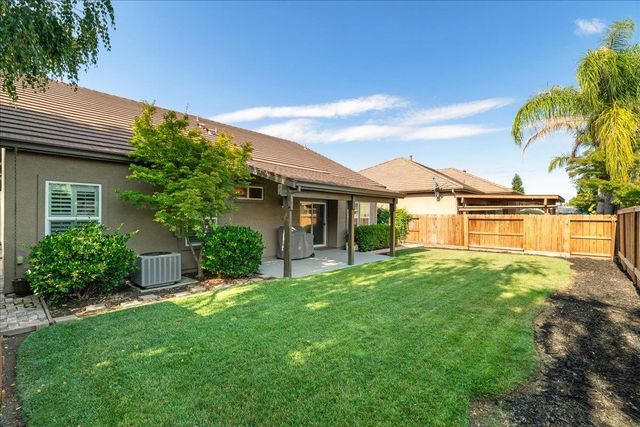 1672 Moonbeam Way, Turlock, CA 95382