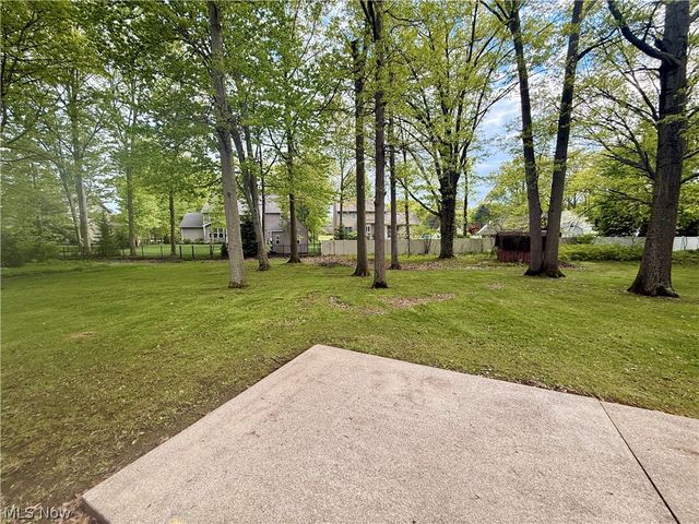 32169 Hickory Lane, Avon Lake, OH 44012