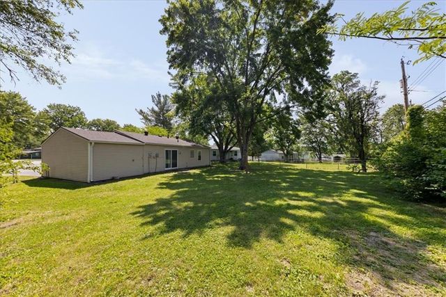 406 N Geronimo Drive, Independence, MO 64056