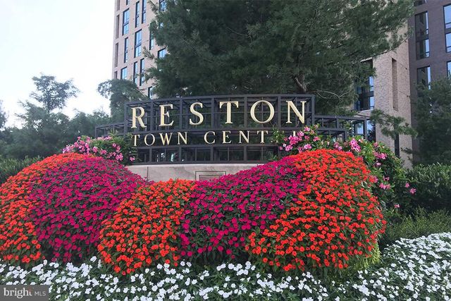 12172 TRYTON WAY, Reston, VA 20190