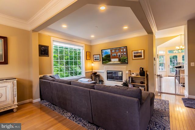 12172 TRYTON WAY, Reston, VA 20190