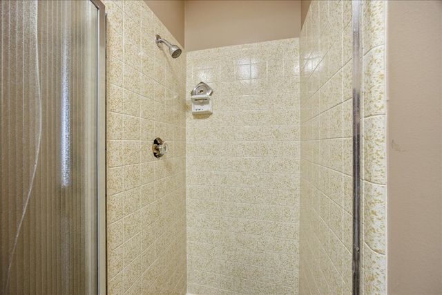1024 N Forest Place, Jenks, OK 74037