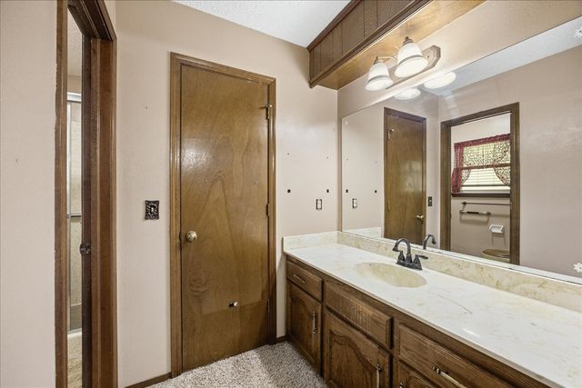 1024 N Forest Place, Jenks, OK 74037