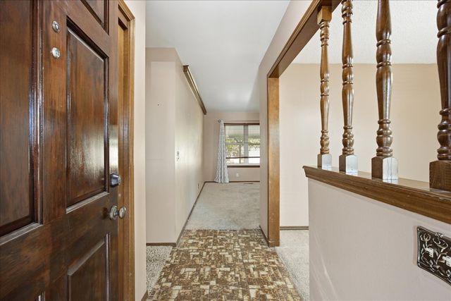 1024 N Forest Place, Jenks, OK 74037