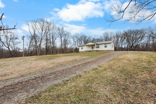 250 Old Highway 79, Dover, TN 37058