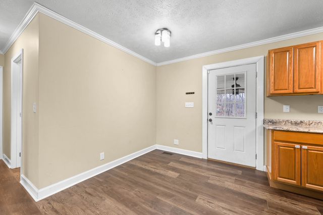 250 Old Highway 79, Dover, TN 37058