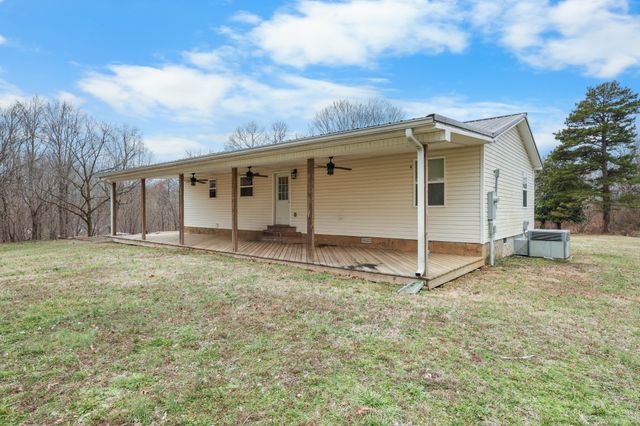 250 Old Highway 79, Dover, TN 37058