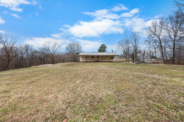 250 Old Highway 79, Dover, TN 37058