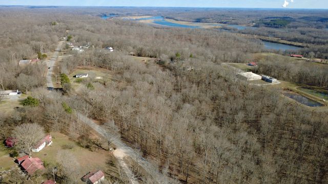 250 Old Highway 79, Dover, TN 37058