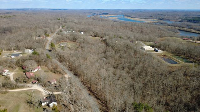 250 Old Highway 79, Dover, TN 37058