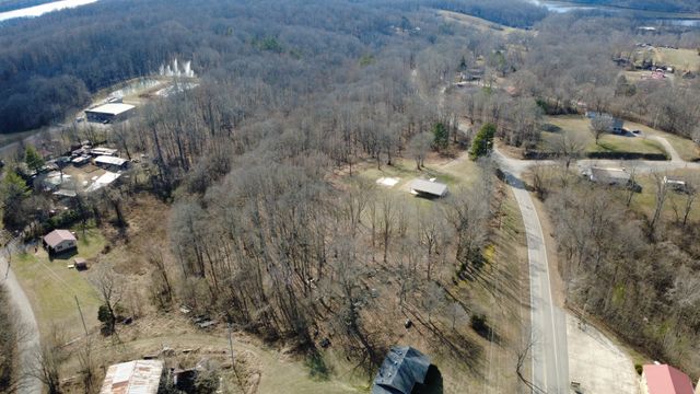 250 Old Highway 79, Dover, TN 37058