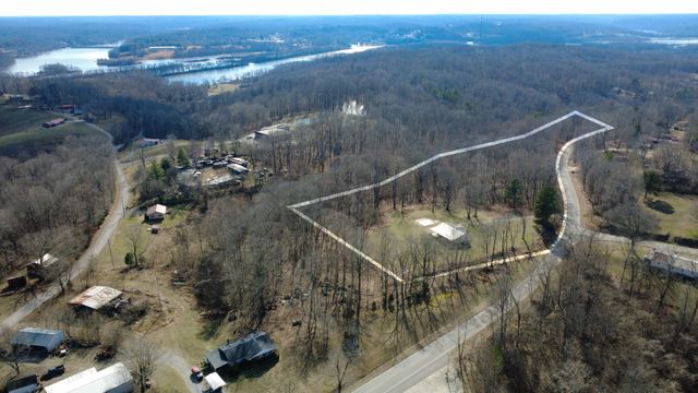 250 Old Highway 79, Dover, TN 37058