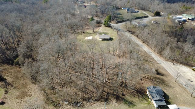 250 Old Highway 79, Dover, TN 37058