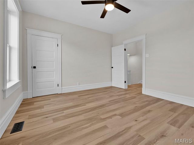 1901 Allen Avenue, St Louis, MO 63104