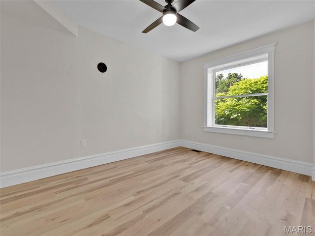 1901 Allen Avenue, St Louis, MO 63104
