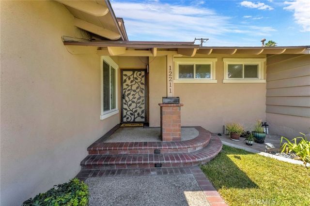 12211 Groveland, Whittier, CA 90604