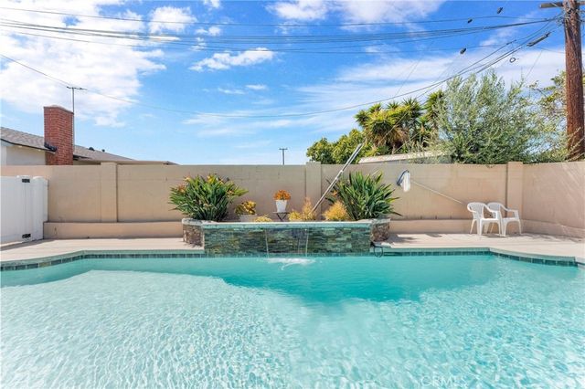 12211 Groveland, Whittier, CA 90604
