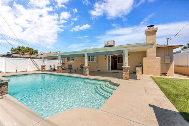 12211 Groveland, Whittier, CA 90604