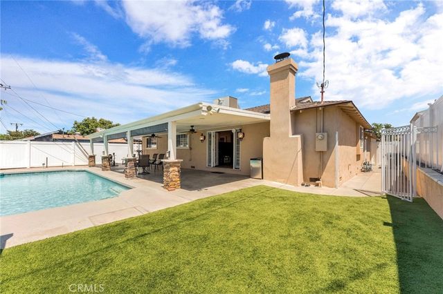 12211 Groveland, Whittier, CA 90604