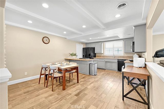 12211 Groveland, Whittier, CA 90604