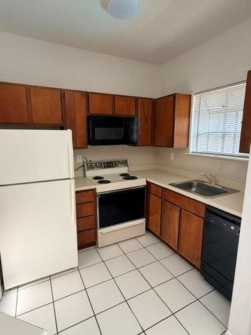 7901 Cambridge Street 62, Houston, TX 77054